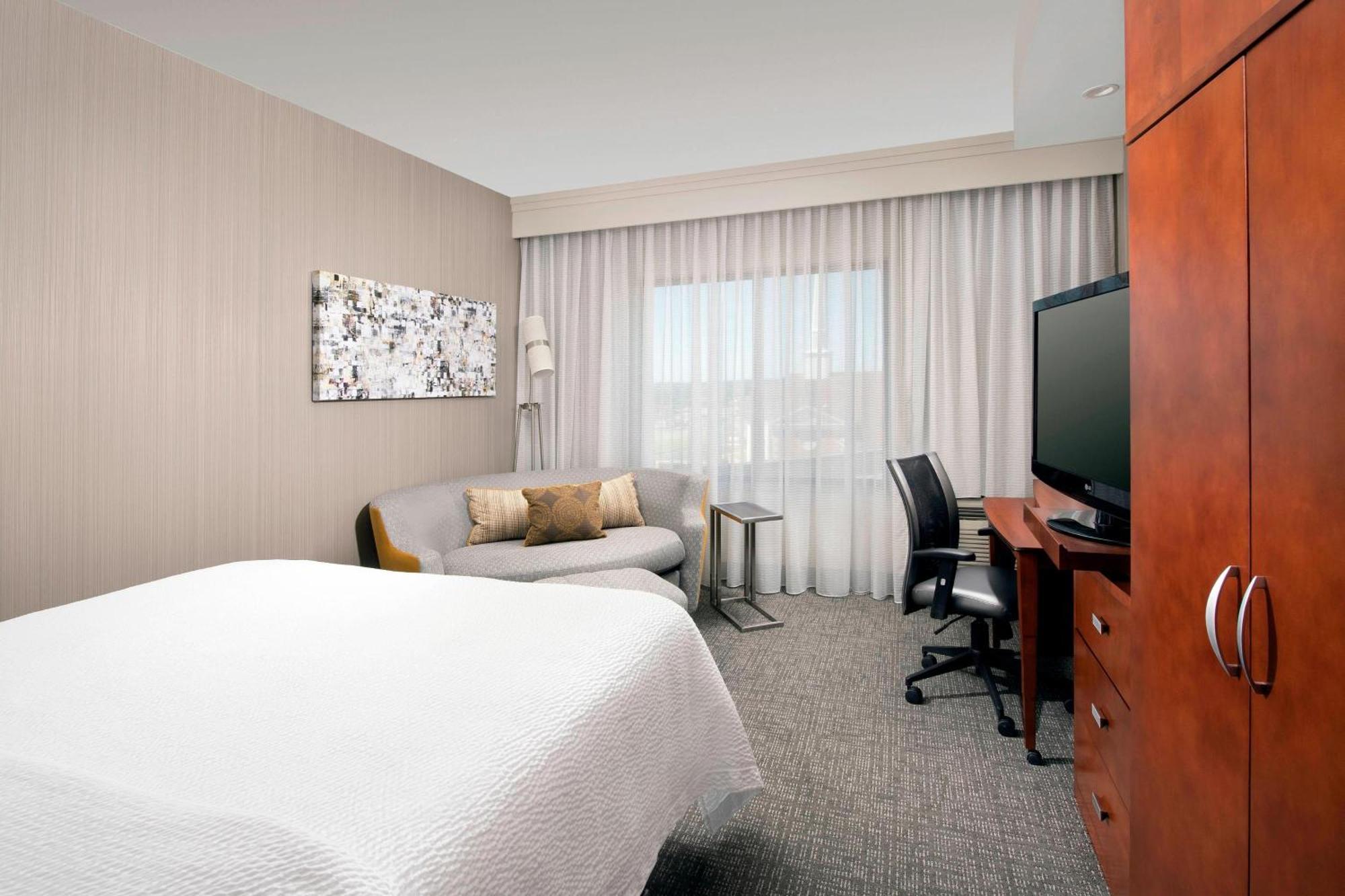 Courtyard By Marriott Tyler Hotell Eksteriør bilde