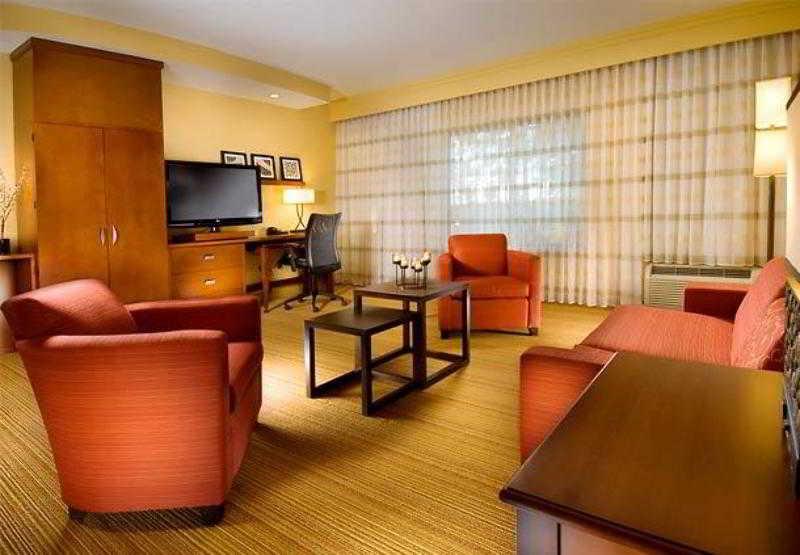 Courtyard By Marriott Tyler Hotell Rom bilde